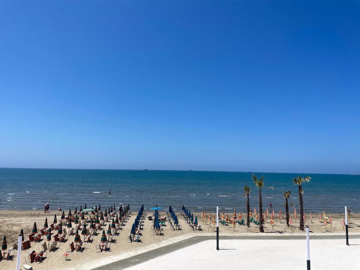 Beautiful Sea View Apartment Durrës Extérieur photo